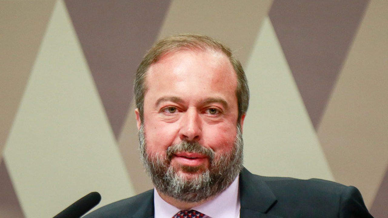 Silveira se reuniu com Dino e PF para discutir vandalismo a torres de transmissão