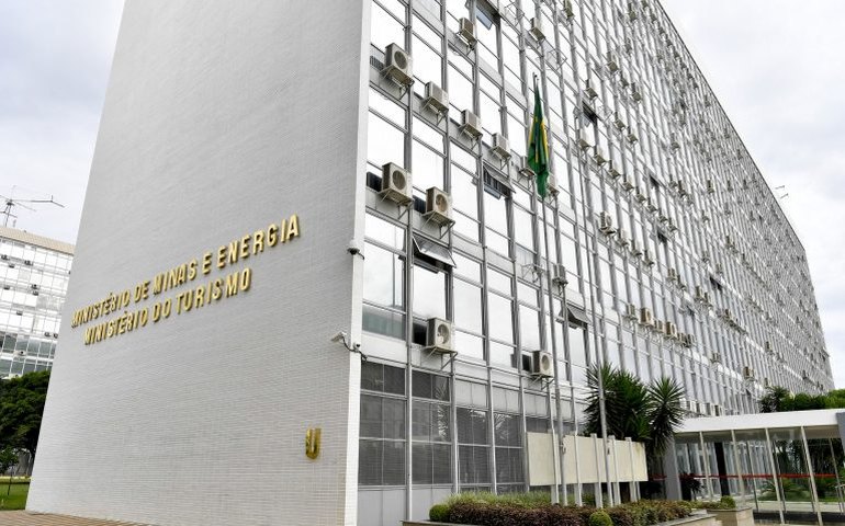 ONS e Ministério de Minas e Energia definem próximos passos após apagão nacional