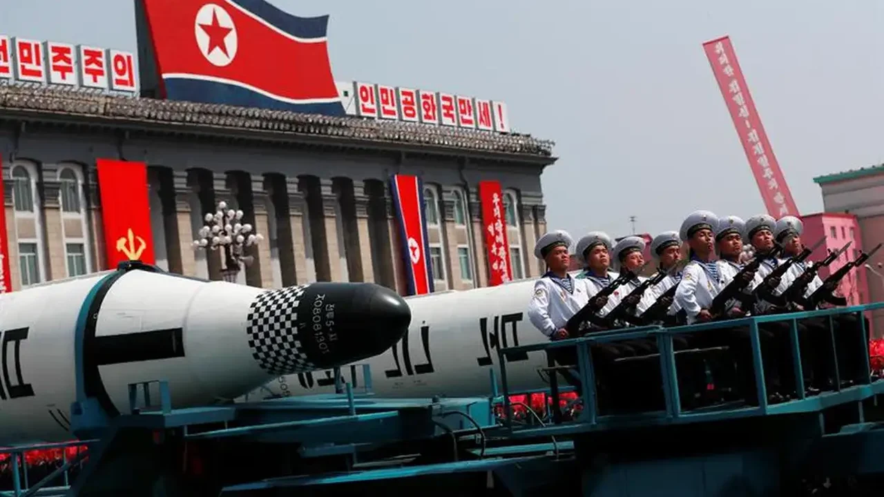 Coreia do Norte diz que vai bloquear fronteira com a Coreia do Sul e reforçar defesas