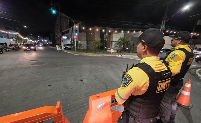 Bloqueio será para troca de poste na Pajuçara