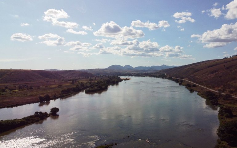 Ministro diz que R$ 100 bi é o mínimo para acordo