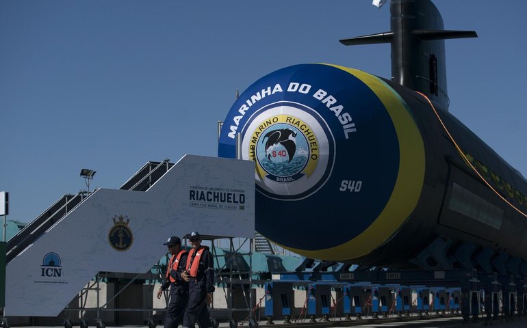 Submarino nuclear brasileiro pode parar em 2026 sem aporte extra de R$ 1 bilhão, diz mídia