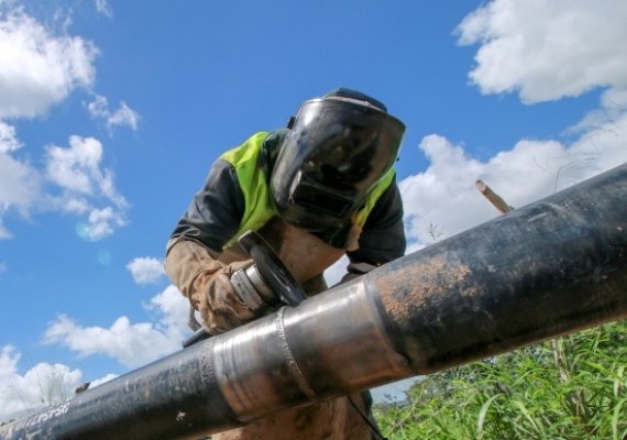 Construção do gasoduto Penedo–Arapiraca chega à etapa final