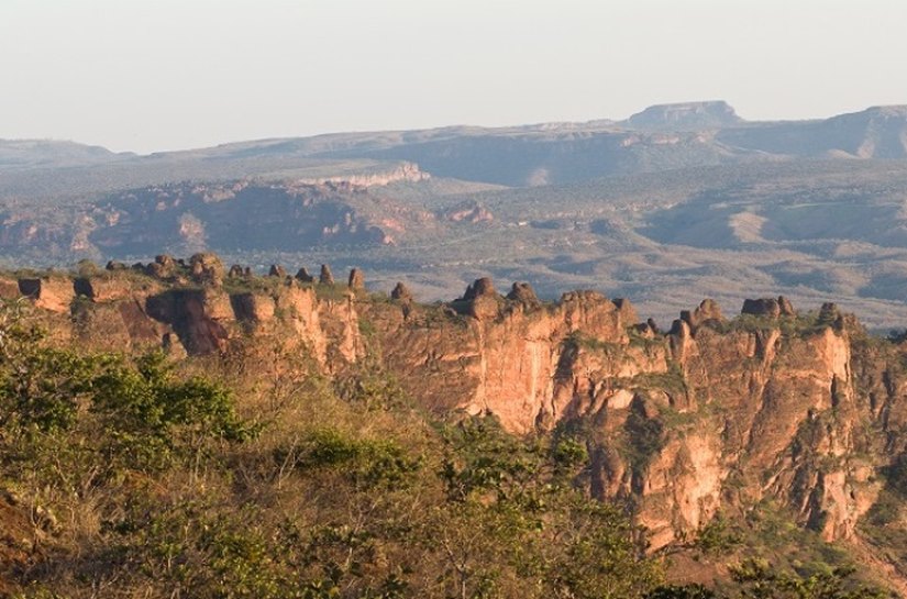 Chapada dos Guimarães: turismo no centro geodésico do Brasil