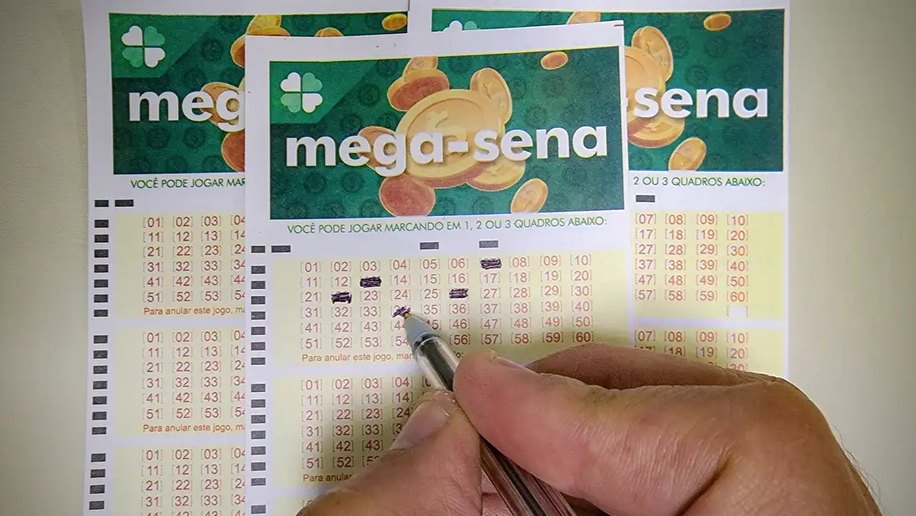 Mega-Sena não tem ganhador; prêmio acumula e vai a R$ 6 milhões