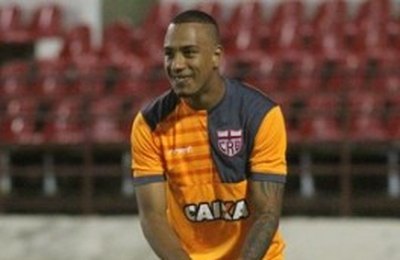 CRB anuncia desligamento do volante Wigor