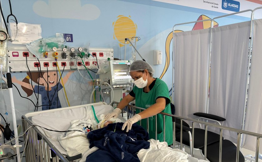 Bebê de dois meses passa por cirurgia cardíaca inédita em Alagoas com união de equipes especializadas