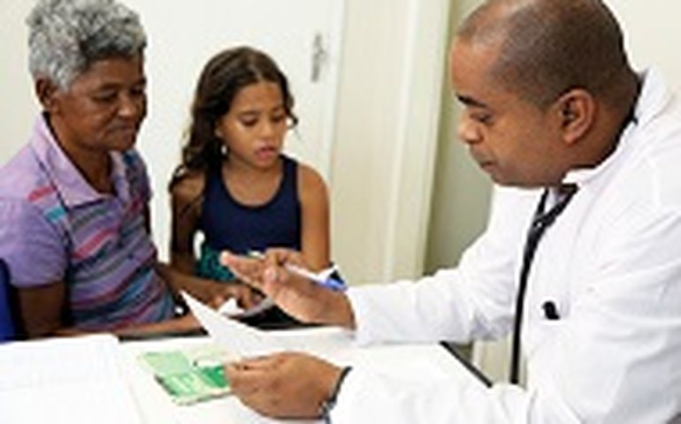 AGU aciona Justiça para assegurar realização de exame prescrito por intercambistas do programa