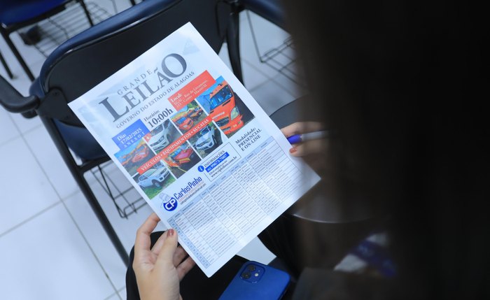 Serão disponibilizados 226 lotes, incluindo veículos recuperáveis e sucatas, mobiliário e materiais de informática