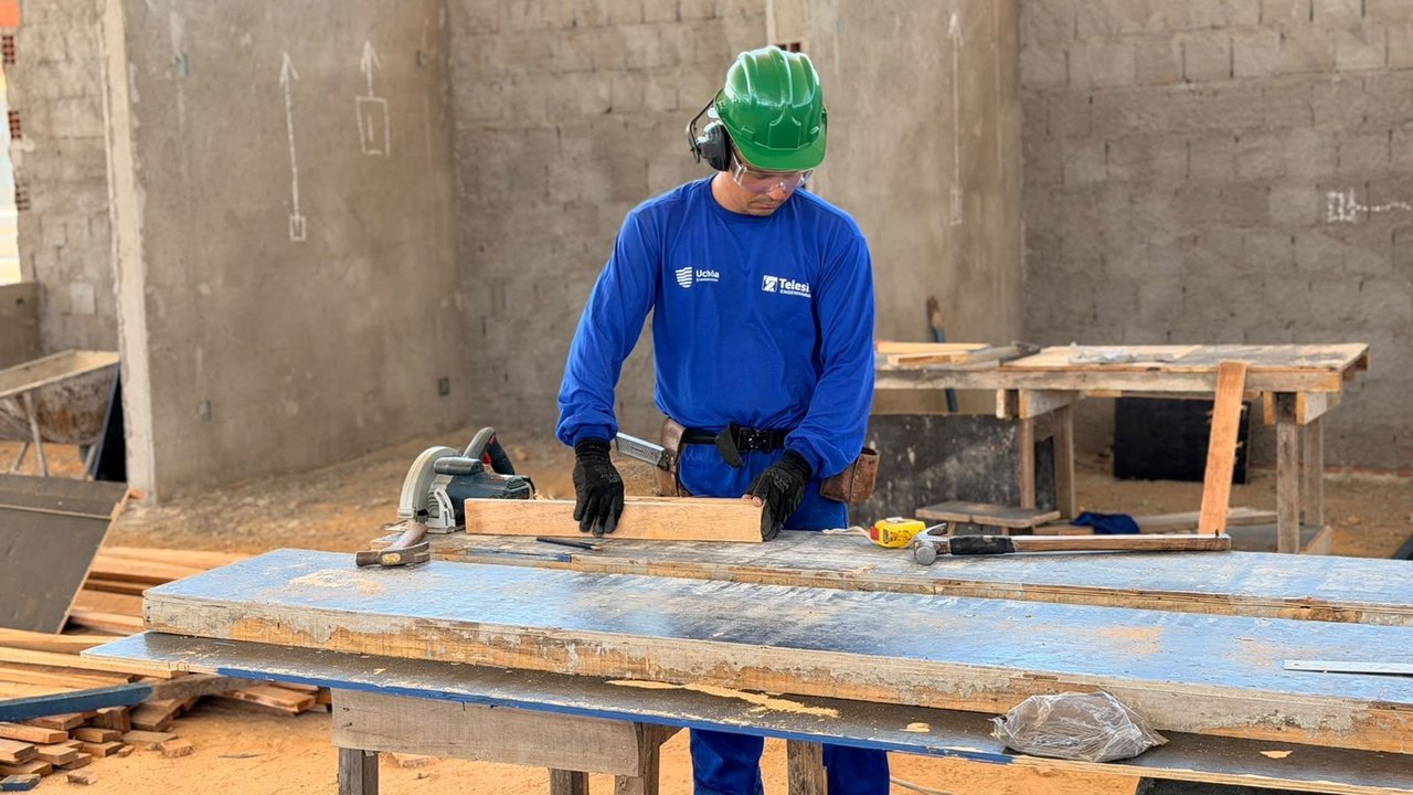 Obras do novo Mercado do Jacintinho avançam para a fase de montagem dos boxes