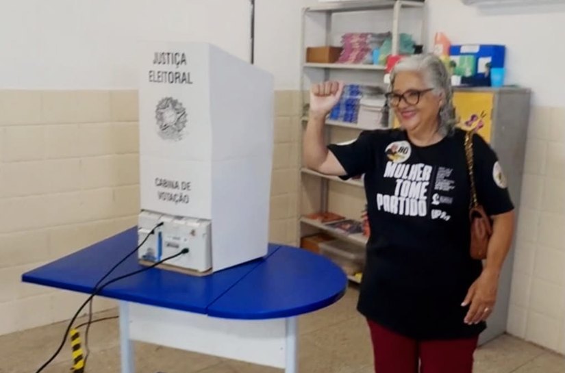 Em votação no Antares, Lenilda Luna (UP) denuncia desigualdade econômica no pleito e aposta na força das organizações sociais