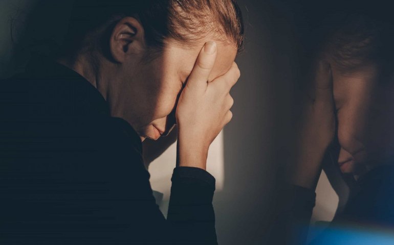 Como nossas fezes ajudam a saber mais sobre a depressão? Entenda