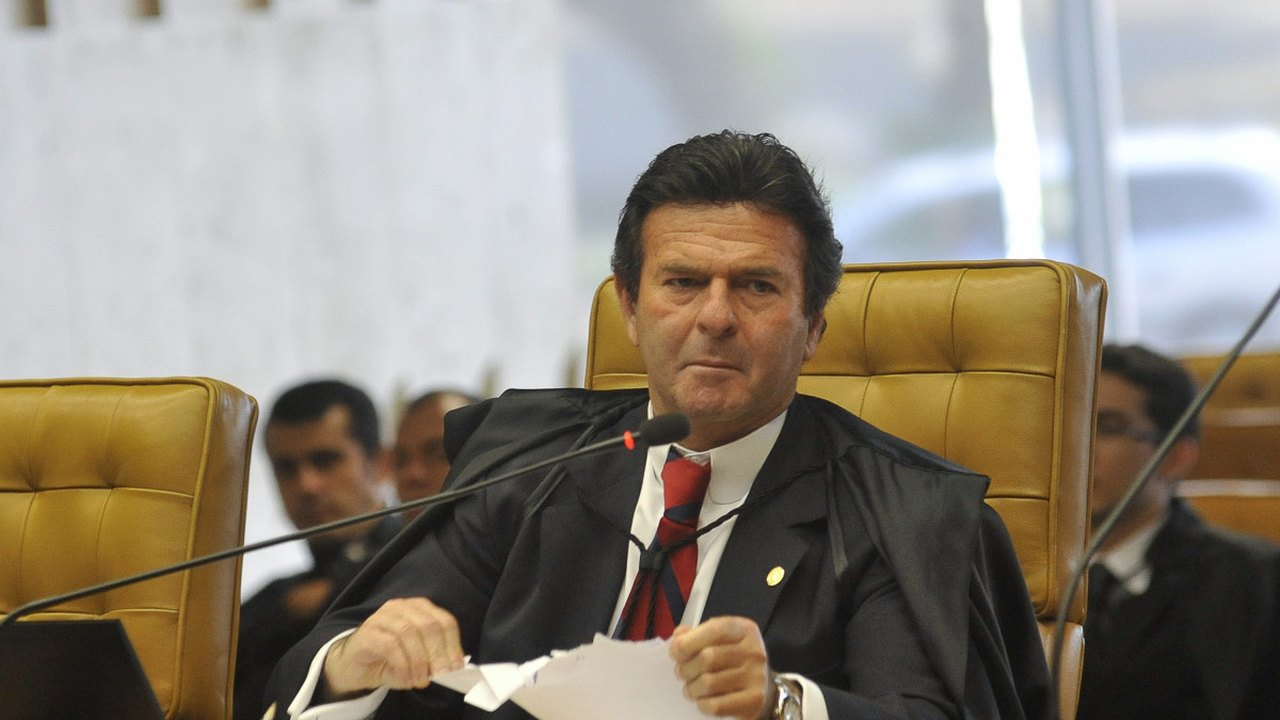 Fux será relator de ação para proibir Forças Armadas como ‘Poder Moderador’