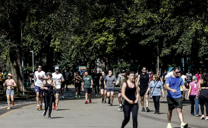 Mais da metade da população não sabe que sedentarismo é fator de risco