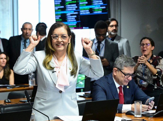 Dra Eudócia aprova no Senado projeto que estabelece diretrizes para o desenvolvimento de vacinas terapêuticas contra o câncer