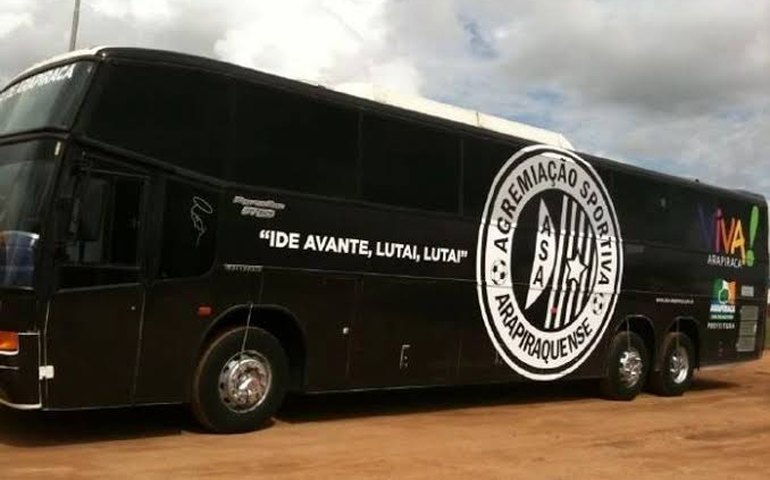 Problemas mecânicos com ônibus cancelam jogo-treino entre ASA e Santa Cruz