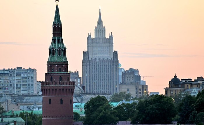 Delegação russa parte para Istambul para a 2ª rodada de negociações com Kiev, diz Kremlin