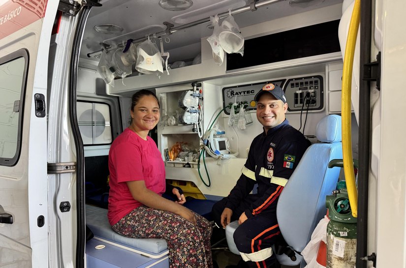 Jovem com paralisia cerebral realiza sonho de conhecer a Central do Samu Maceió
