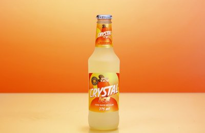 Crystal Ice lança bebida inédita sabor caju, feita com suco da fruta do Nordeste