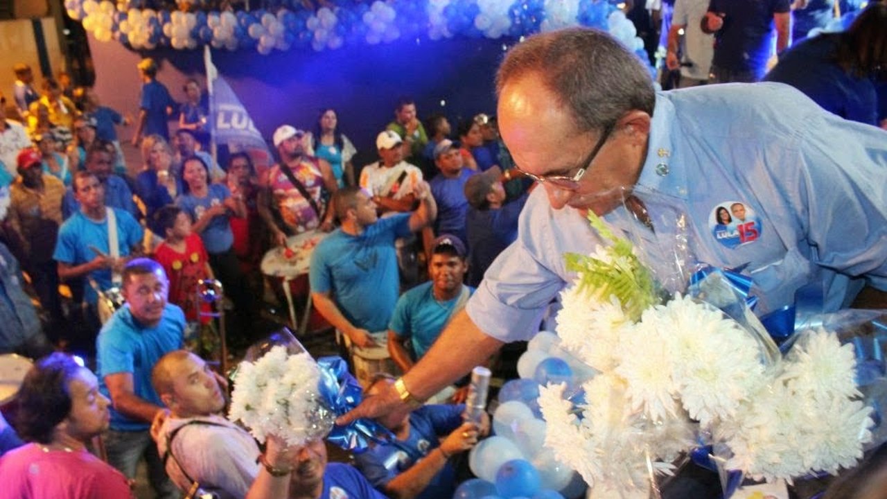 TSE mantem Lula Cabeleira na Prefeitura de Delmiro Gouveia