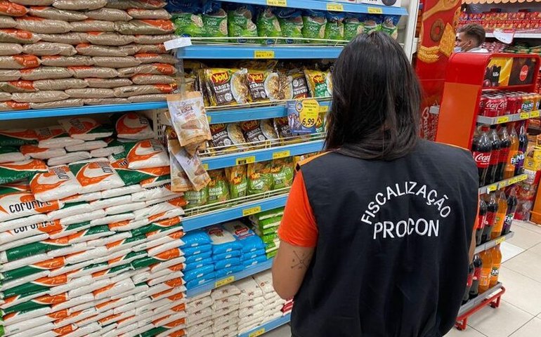 Procon Maceió divulga pesquisa com valores da cesta básica