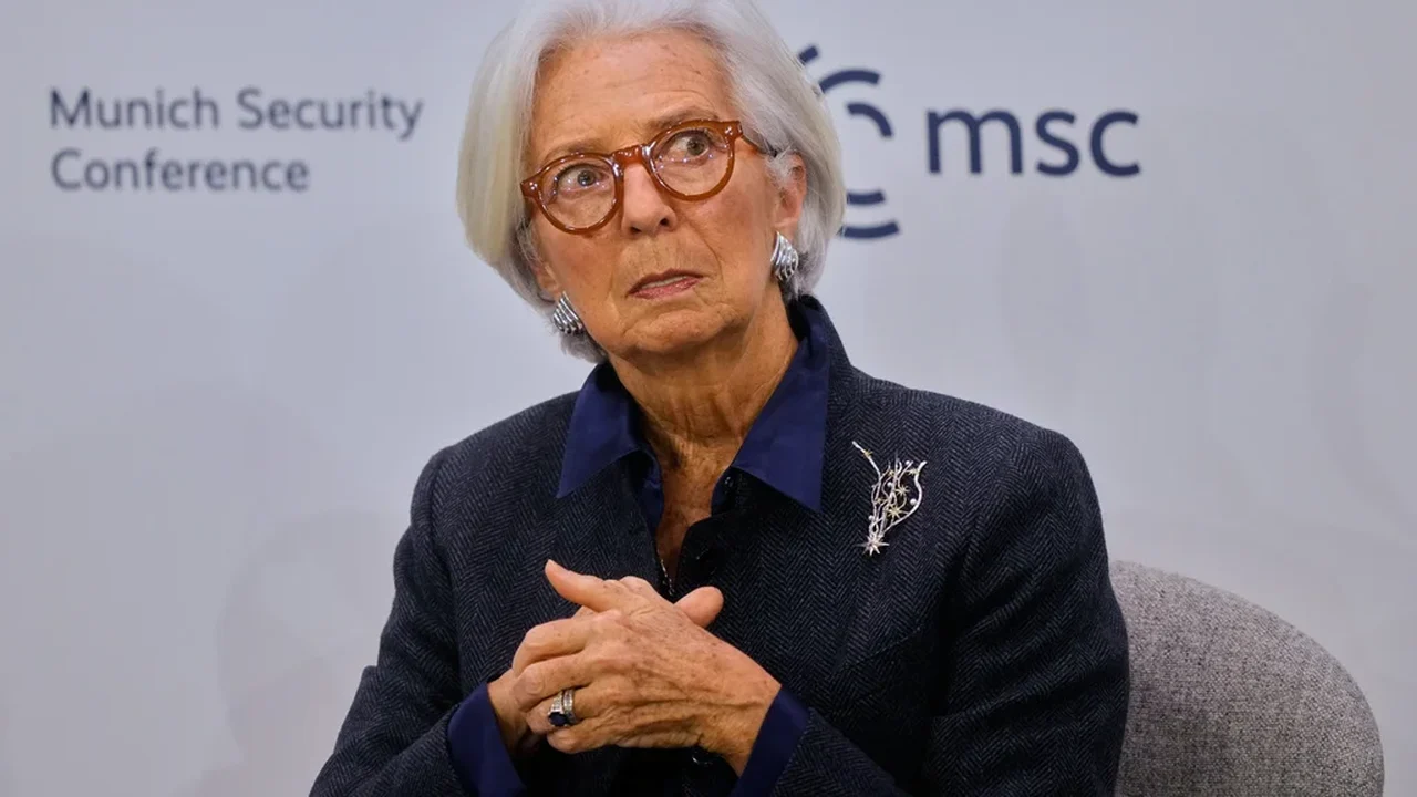 Lagarde diz que BCE não subiu juros por precaução e destaca inflação fora da meta na UE