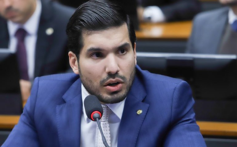 Comissão aprova regras para uso de drones armados pelas forças de segurança