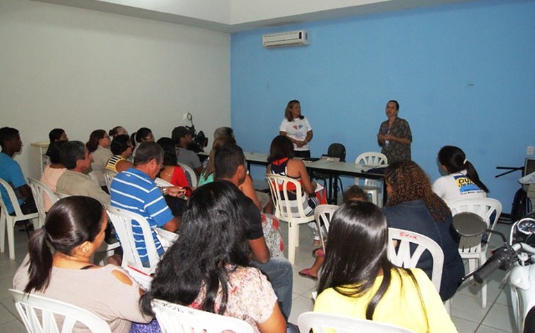 Microempresários de Jequiá da Praia conhecem linhas de crédito