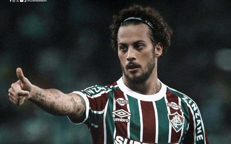 Fluminense supera o Vasco no Maracanã e pula para o 5º lugar do Brasileirão