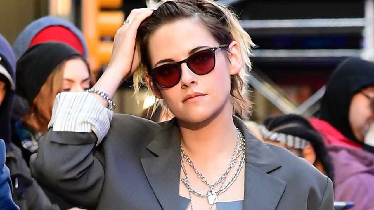 Kristen Stewart estrela novo pôster do filme ‘Spencer’ sobre a princesa Diana