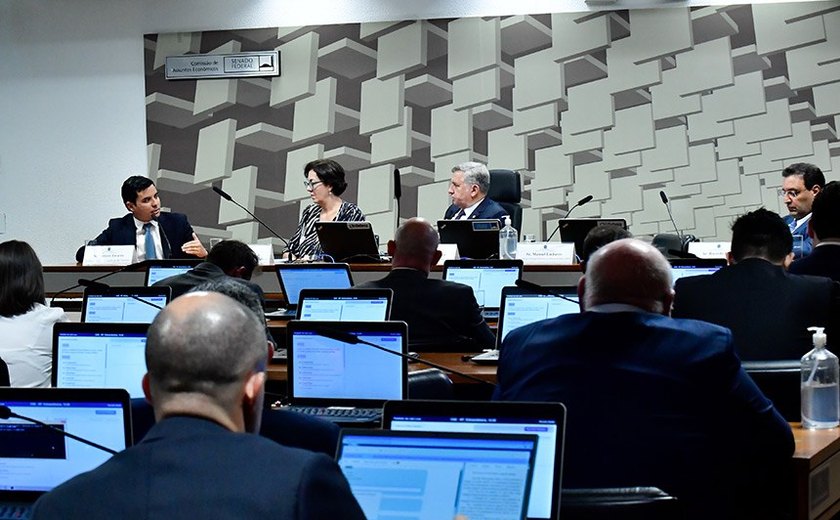 Pauta do Senado fica trancada a partir do dia 23, por urgência da regulamentação da tributária