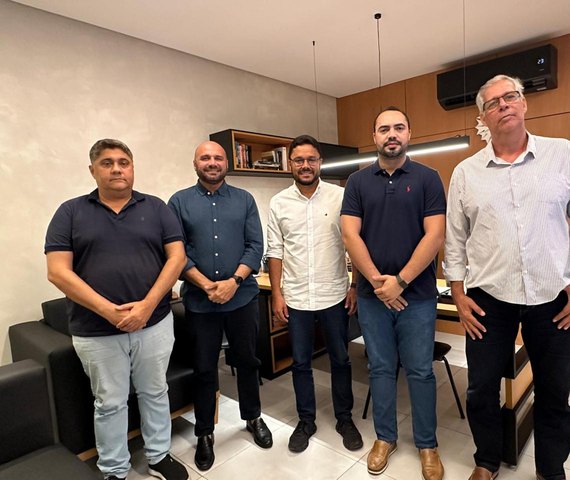 Governo de Alagoas e Prefeitura de Maribondo alinham implantação do projeto Plural no município