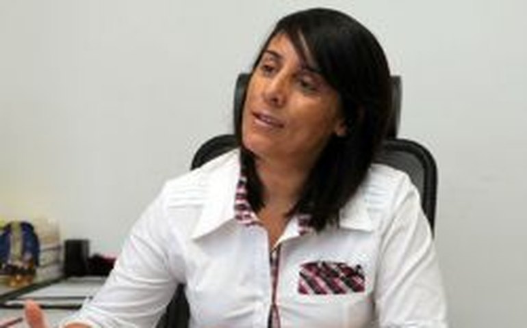 Promotora de Justiça Salete Adorno é homenageada com Comenda do Mérito Graciliano Ramos