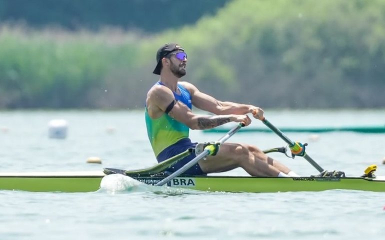 Remo do Brasil 'desencanta' no Pan com ouro após 36 anos e prata; Badminton perde final