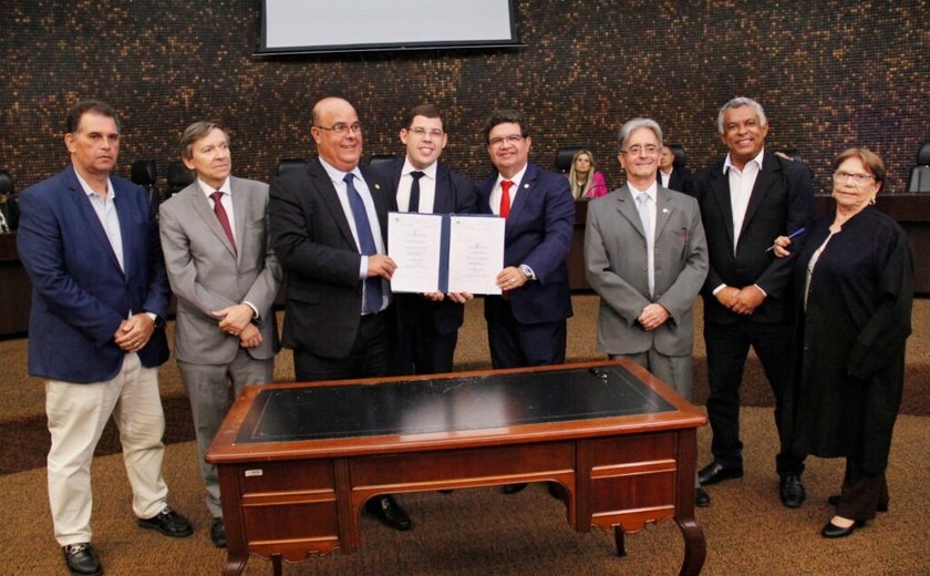 Santana do Ipanema e outros seis municípios aderem ao Moradia Legal VI