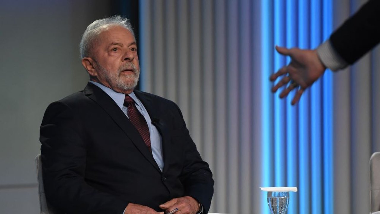 Campanha de Bolsonaro afirma na TV que Lula foi o mais votado em presídios
