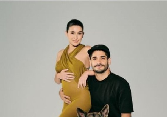 Fernanda Paes Leme anuncia primeira gravidez