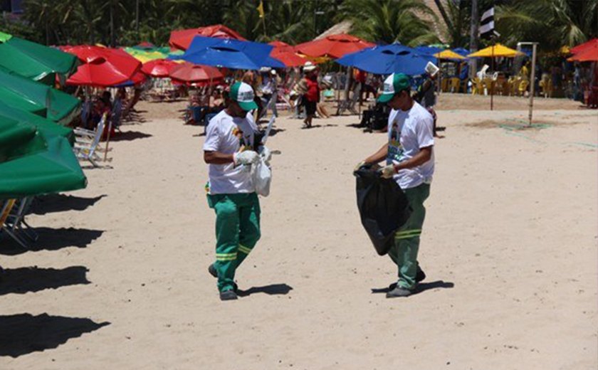 Projeto ‘Nossa Praia’ leva atividades para banhistas e comerciantes