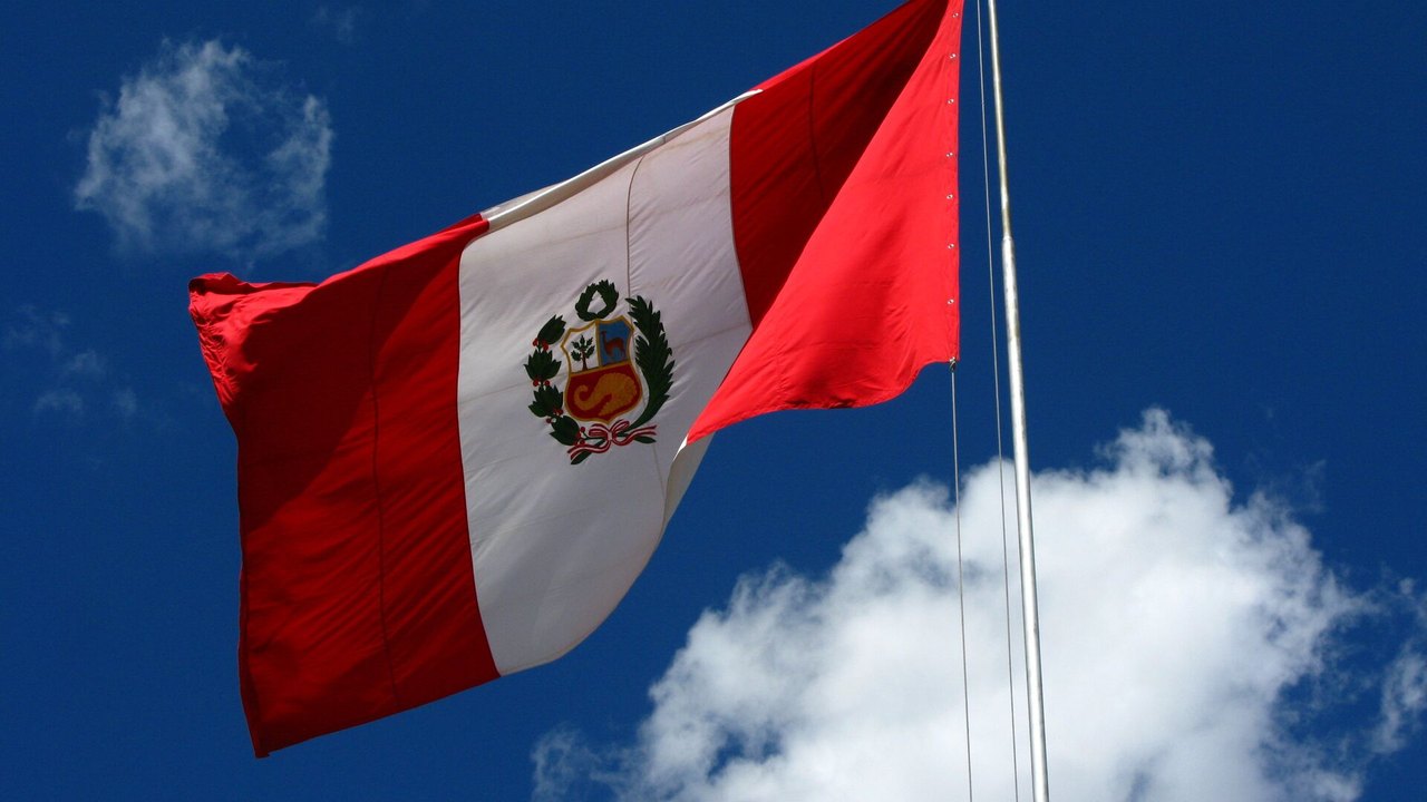 PIB do Peru deve crescer 4% em 2025, mas só a elite peruana sente os efeitos, notam analistas