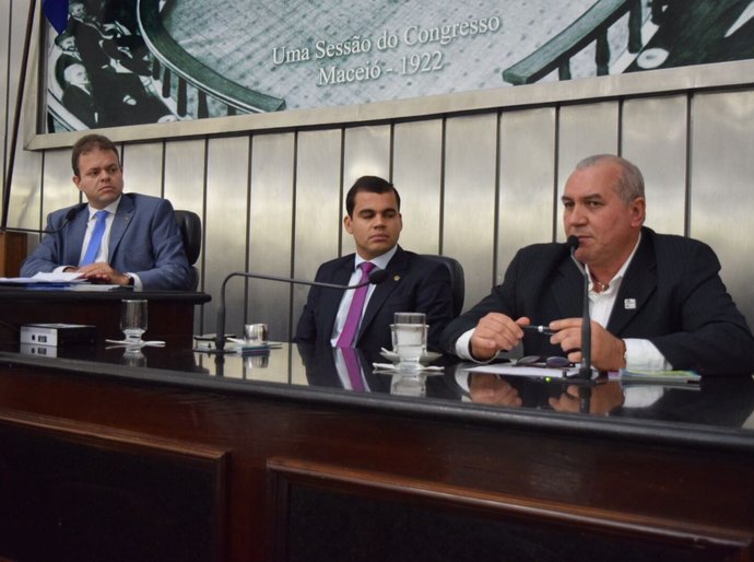 Em audiência na Assembleia, prefeito defende turismo inclusivo em Alagoas