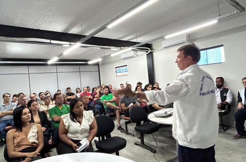 Vigilância Sanitária promove palestra sobre boas práticas no comércio de bebidas