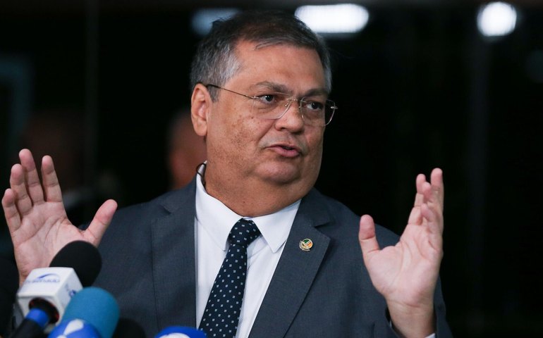 STF suspende quebra de sigilo de Roberta Luchsinger e cobra fundamentação da CPMI do INSS