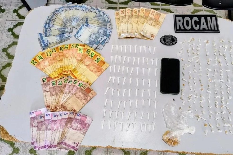 Adolescente é apreendido por tráfico de drogas no bairro Manoel Teles, em Arapiraca