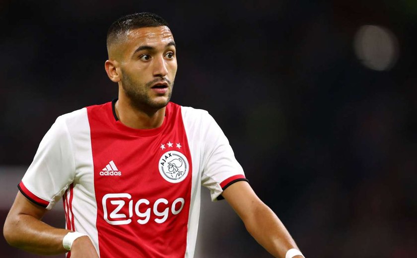 Chelsea acerta com marroquino do Ajax na 1ª contratação depois de punição da Fifa