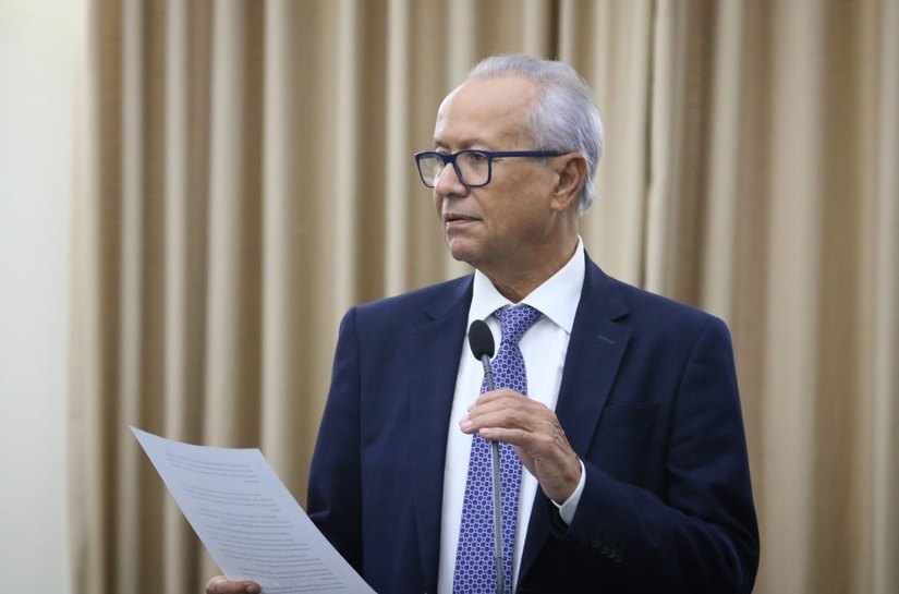 Dr. Wanderley quer proibir alimentos ultraprocessados em escola pública e privada