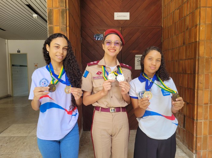 Alagoanas ampliam participação feminina na premiação da Olimpíada Brasileira de Física das Escolas Públicas