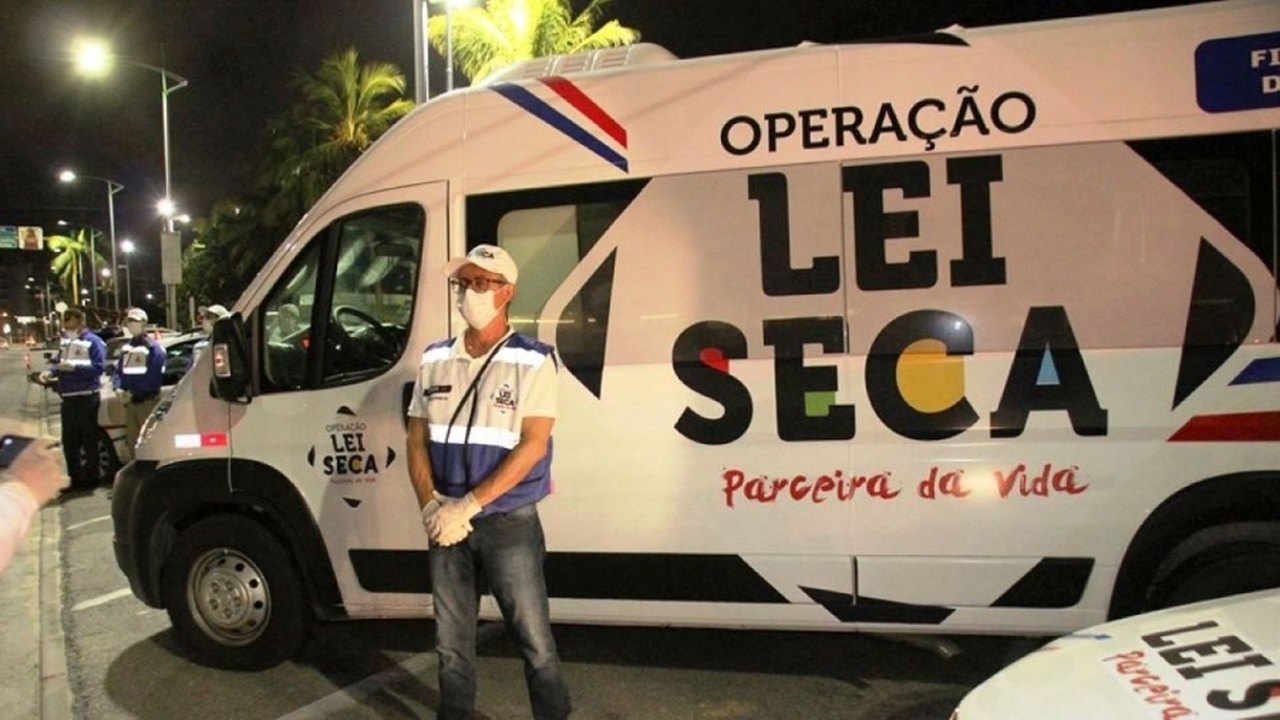Detran alerta para os cuidados no trânsito após mudança no horário de funcionamento dos bares