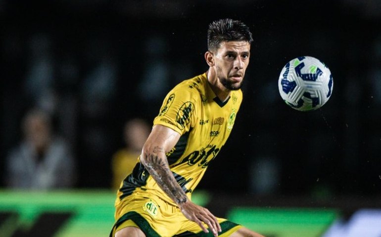 Fluminense anuncia a contratação do zagueiro Jemmes, destaque do Mirassol