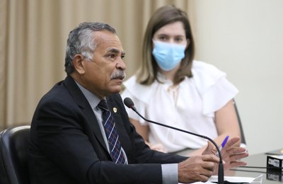 Tarcizo Freire destaca lançamento do programa social PET em Arapiraca