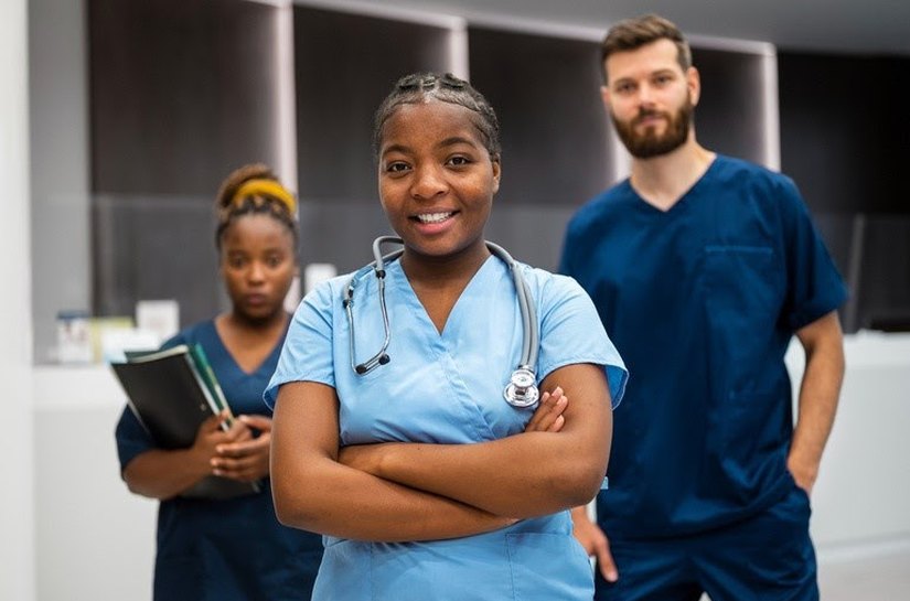 Candidatos a residência médica e em saúde já podem se inscrever para o Enare 2026/2027